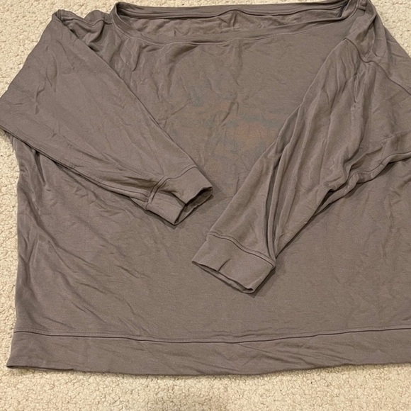 BeCalm Top - Picture 1 of 1